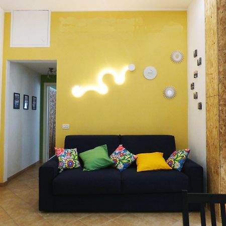 Casa Maura - 2 Passi Nella Storia Apartment Genoa Bagian luar foto