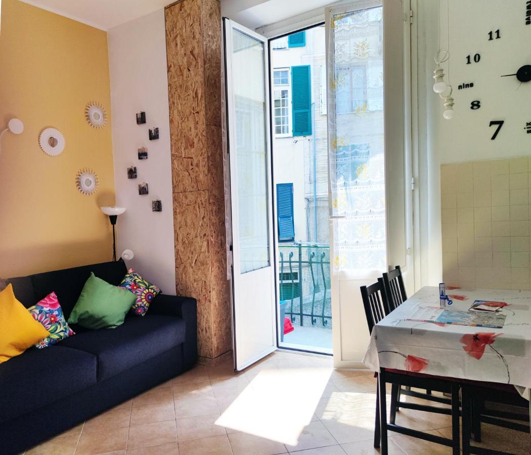 Casa Maura - 2 Passi Nella Storia Apartment Genoa Bagian luar foto